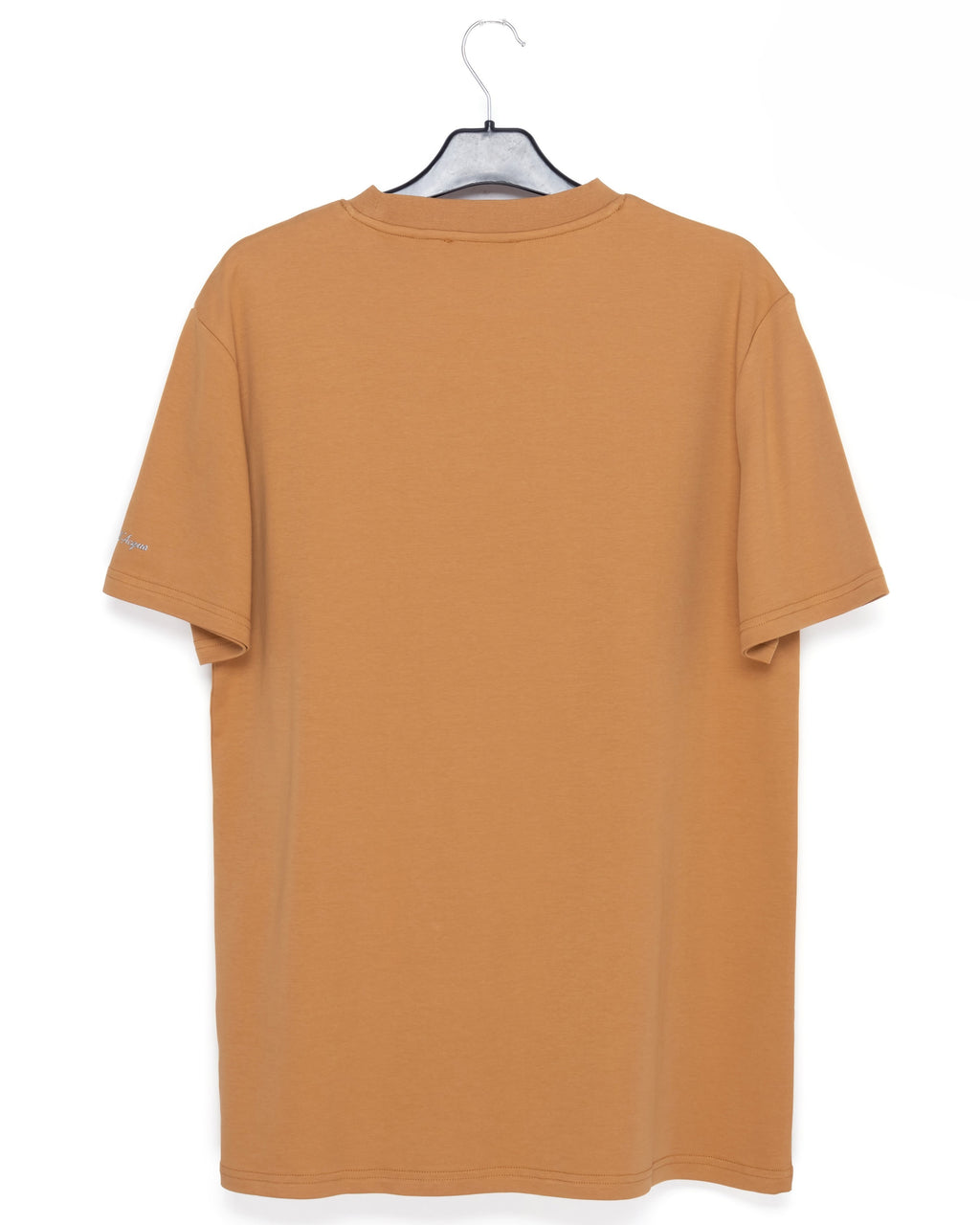 05 Tshirt : 05 ADA 8302