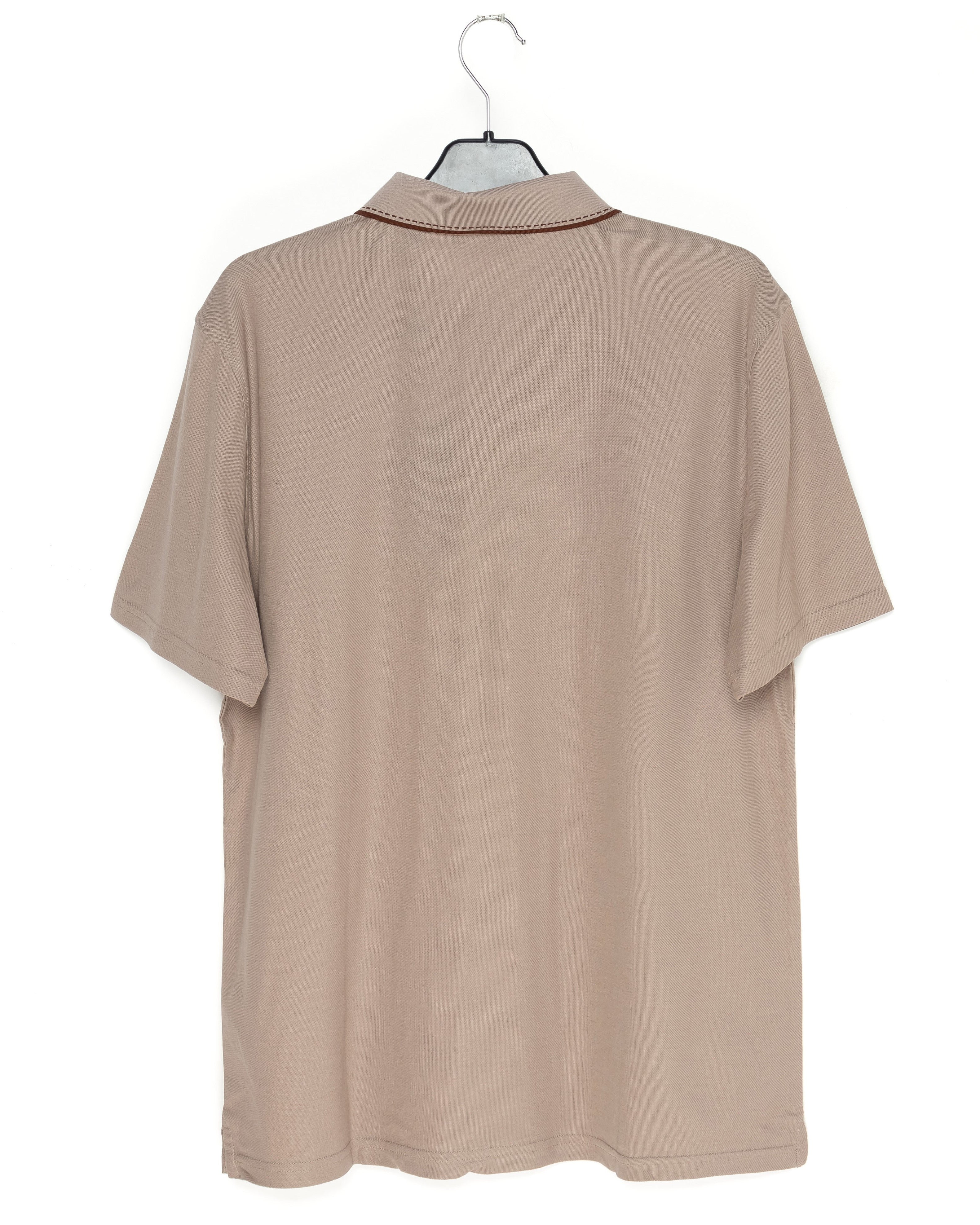 05 Tshirt : 05 ADA 8374