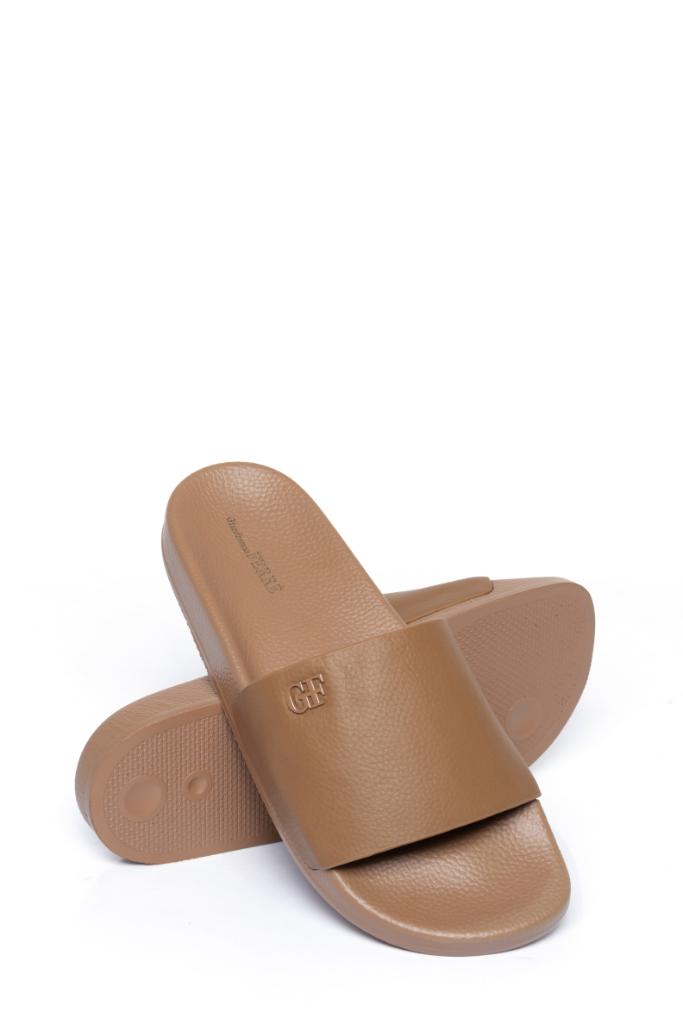 Sandals : 35 GFF 8018