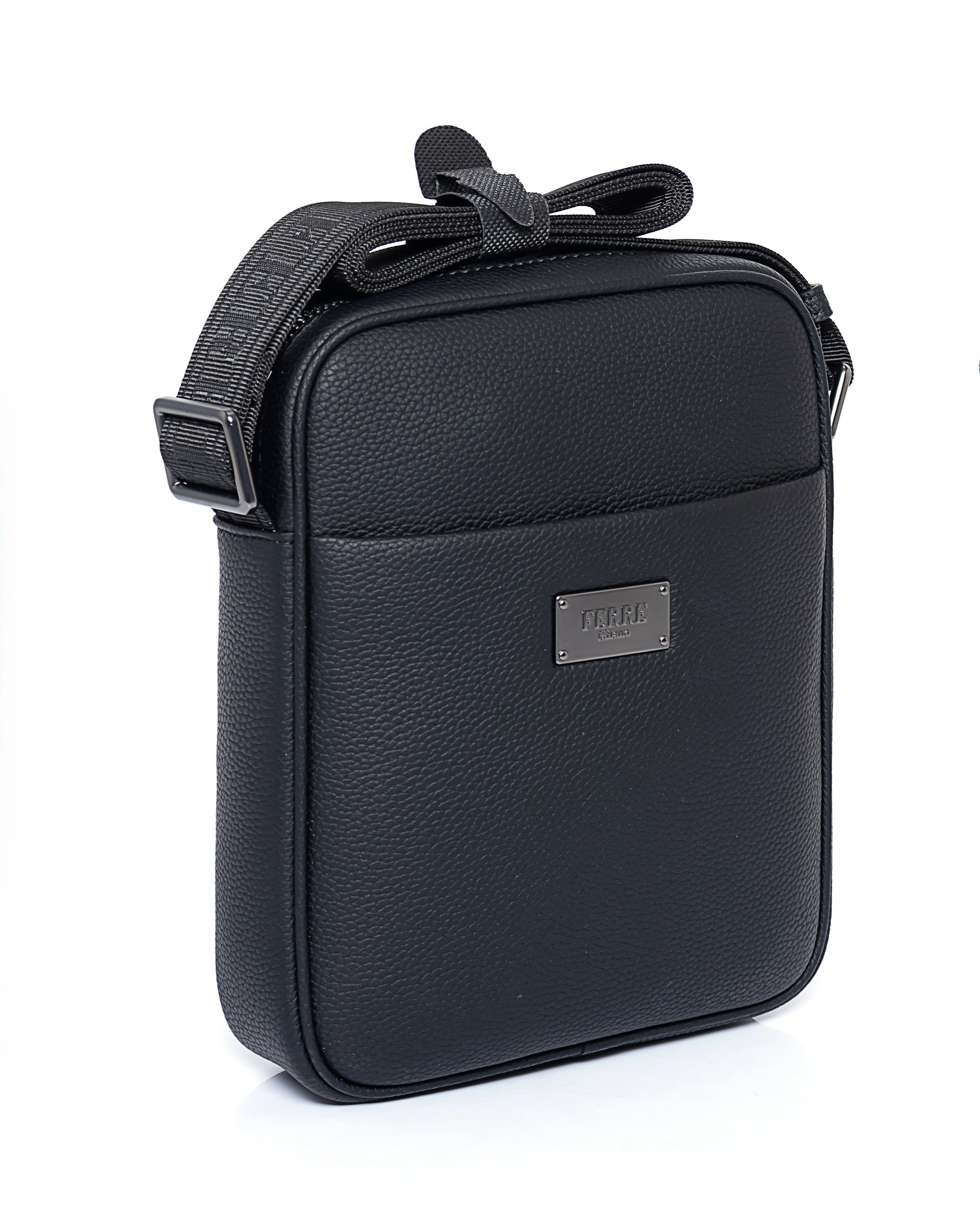 680 Crossbody Bag Leather : 680 GFF 8068