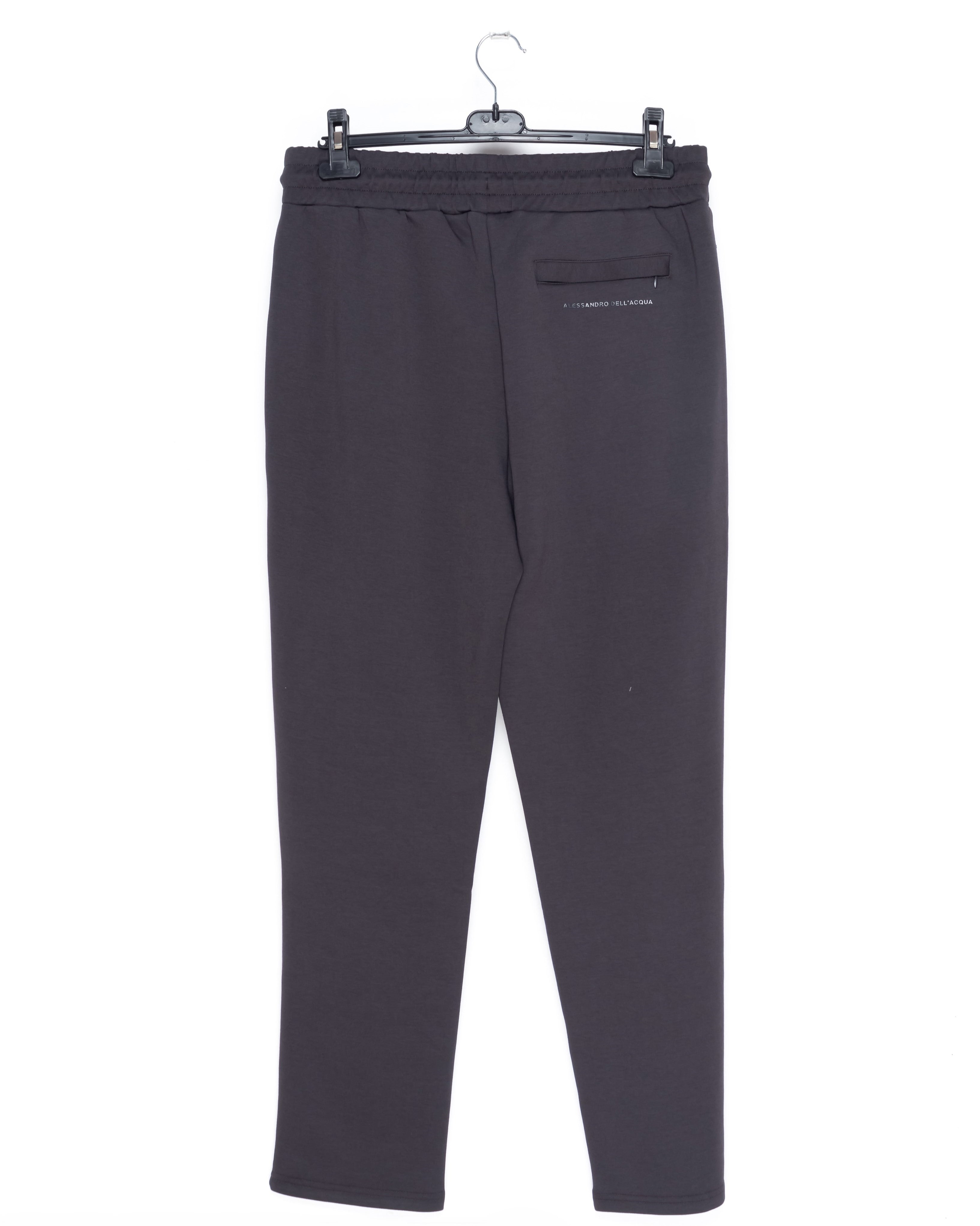 72 Mens Track Pant: 72 ADA 8047